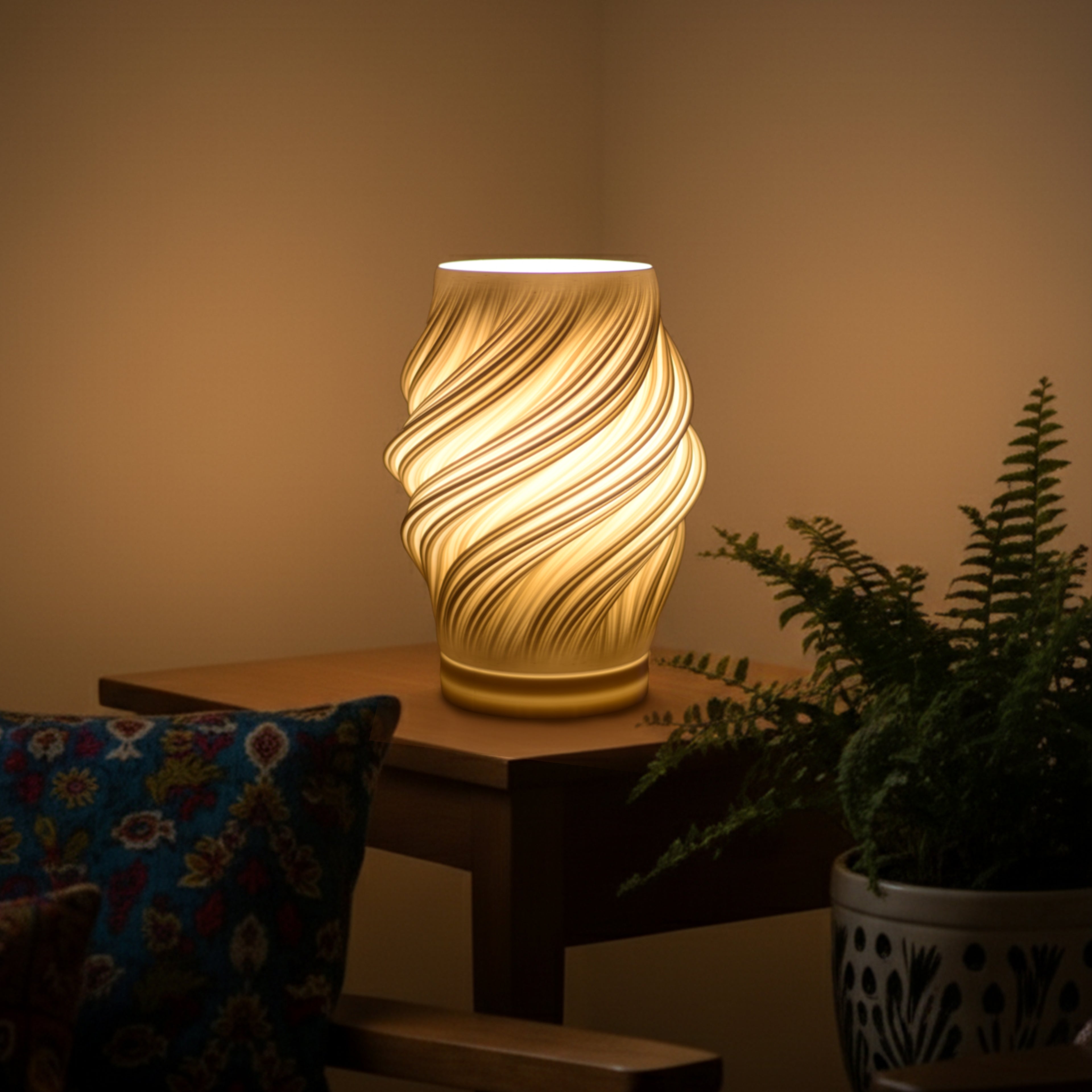 Volute Swirl Lamp